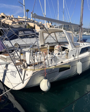 BENETEAU OCEANIS 41.1 GTE