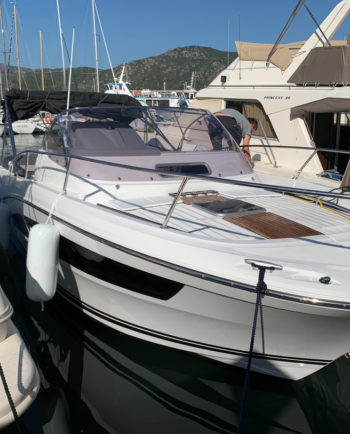 JEANNEAU CAP CAMARAT 9.0 WA