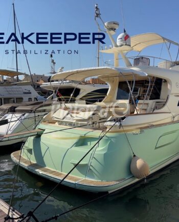 MOCHI CRAFT 64' DOLPHIN FLY - SEAKEEPER Stabilized